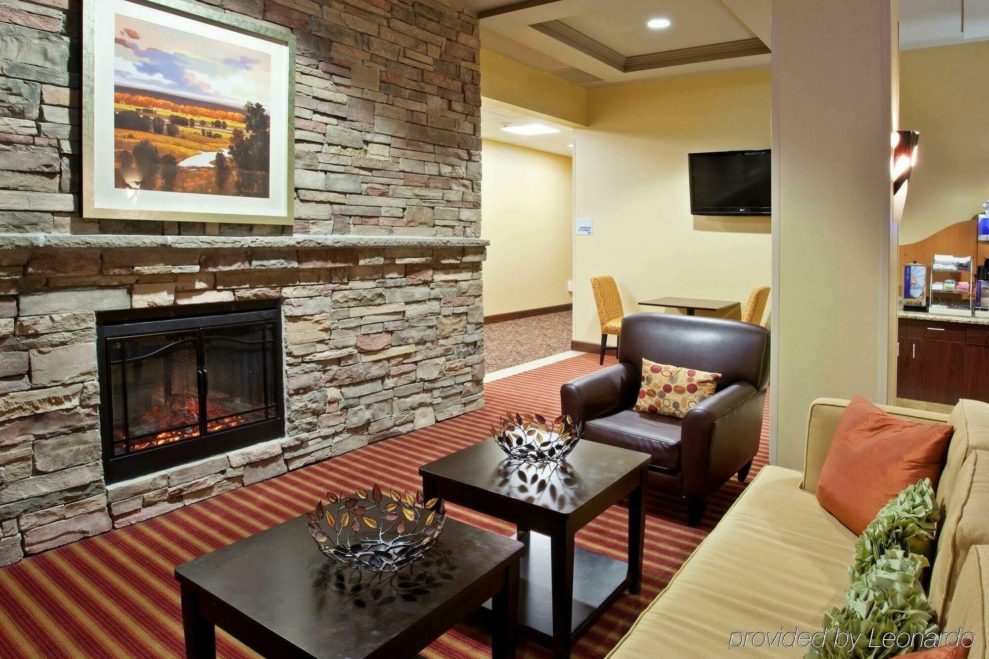 Holiday Inn Express Hotel & Suites Napa Valley-American Canyon By Ihg Exteriör bild